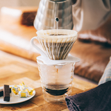 V60 Glass 01 Dripper, White
