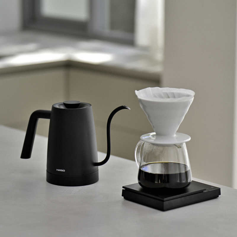 Electric Kettle LYRA Black, 800mL